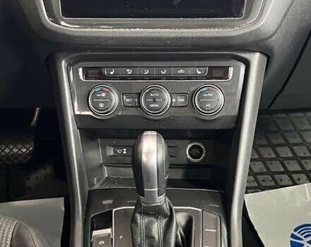 Фольксваген Тигуан, объемом двигателя 2 л и пробегом 205 тыс. км за 21950 $, фото 10 на Automoto.ua