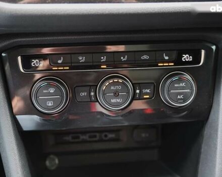 Фольксваген Тігуан, об'ємом двигуна 2 л та пробігом 138 тис. км за 17900 $, фото 17 на Automoto.ua