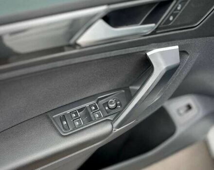 Фольксваген Тігуан, об'ємом двигуна 2 л та пробігом 230 тис. км за 23999 $, фото 16 на Automoto.ua