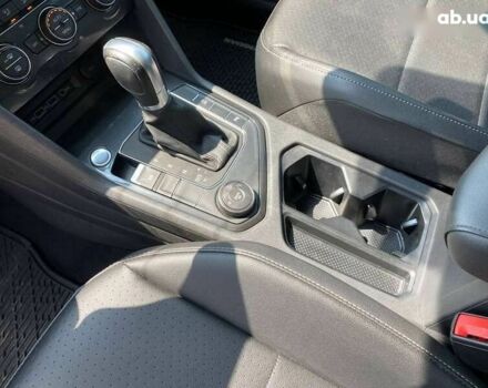 Фольксваген Тигуан, объемом двигателя 2 л и пробегом 202 тыс. км за 17900 $, фото 17 на Automoto.ua