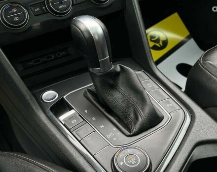 Фольксваген Тігуан, об'ємом двигуна 2 л та пробігом 81 тис. км за 21300 $, фото 16 на Automoto.ua