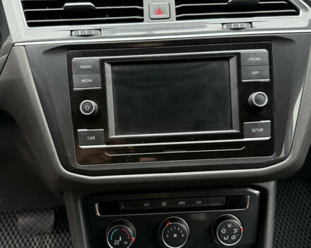 Фольксваген Тігуан, об'ємом двигуна 0 л та пробігом 130 тис. км за 16600 $, фото 22 на Automoto.ua