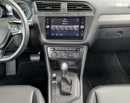 Фольксваген Тігуан, об'ємом двигуна 2 л та пробігом 162 тис. км за 19500 $, фото 27 на Automoto.ua