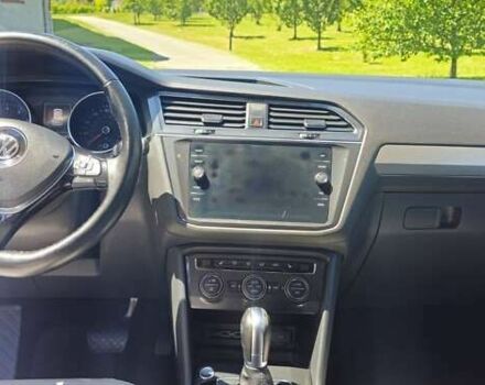 Фольксваген Тигуан, объемом двигателя 2 л и пробегом 93 тыс. км за 17750 $, фото 10 на Automoto.ua