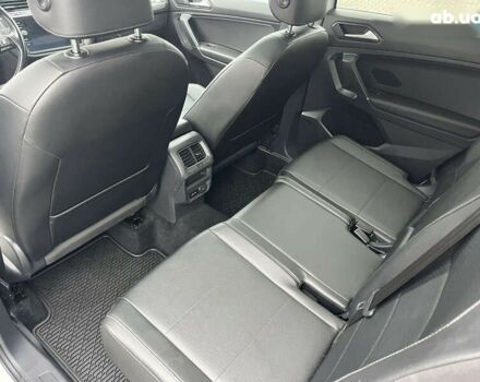 Фольксваген Тігуан, об'ємом двигуна 2 л та пробігом 112 тис. км за 17800 $, фото 13 на Automoto.ua