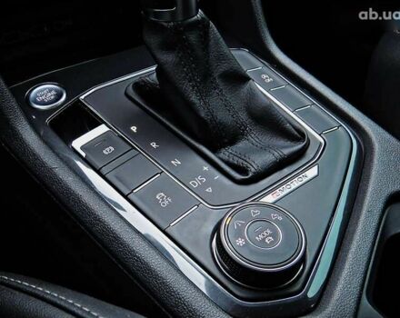 Фольксваген Тигуан, объемом двигателя 2 л и пробегом 135 тыс. км за 18800 $, фото 14 на Automoto.ua