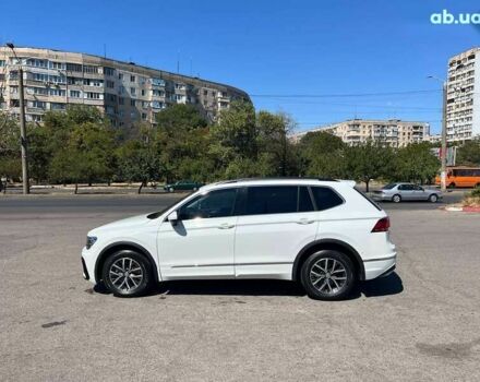 Фольксваген Тігуан, об'ємом двигуна 2 л та пробігом 64 тис. км за 17900 $, фото 7 на Automoto.ua