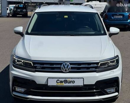 Фольксваген Тігуан, об'ємом двигуна 2 л та пробігом 64 тис. км за 17900 $, фото 4 на Automoto.ua