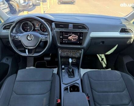 Фольксваген Тигуан, объемом двигателя 2 л и пробегом 152 тыс. км за 25200 $, фото 12 на Automoto.ua