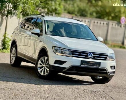 Фольксваген Тигуан, объемом двигателя 2 л и пробегом 147 тыс. км за 19200 $, фото 3 на Automoto.ua