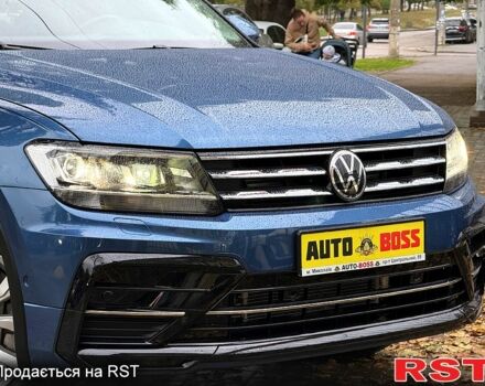 Фольксваген Тігуан, об'ємом двигуна 2 л та пробігом 103 тис. км за 18999 $, фото 3 на Automoto.ua