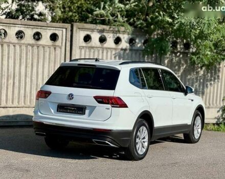 Фольксваген Тігуан, об'ємом двигуна 2 л та пробігом 147 тис. км за 19200 $, фото 10 на Automoto.ua