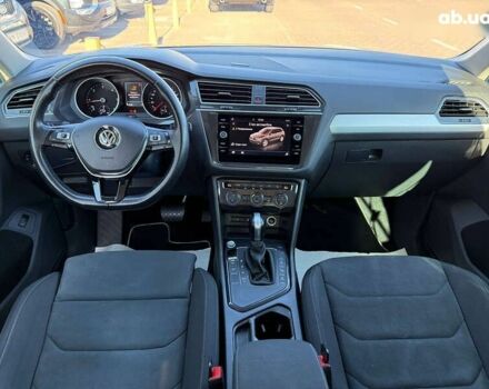 Фольксваген Тигуан, объемом двигателя 2 л и пробегом 152 тыс. км за 25200 $, фото 12 на Automoto.ua