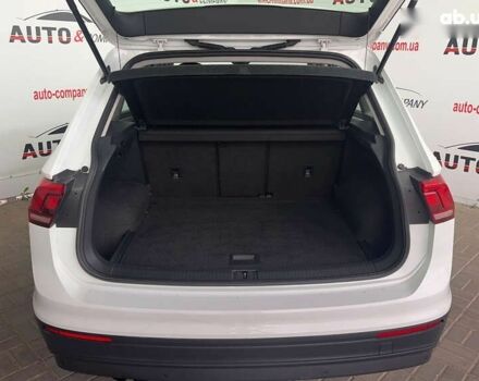 Фольксваген Тигуан, объемом двигателя 2 л и пробегом 205 тыс. км за 21950 $, фото 4 на Automoto.ua