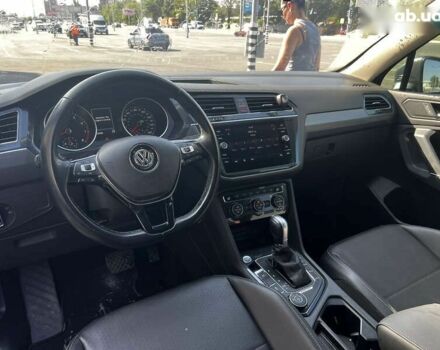 Фольксваген Тігуан, об'ємом двигуна 2 л та пробігом 190 тис. км за 17500 $, фото 12 на Automoto.ua