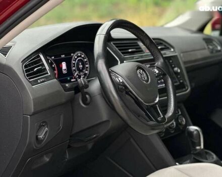 Фольксваген Тигуан, объемом двигателя 2 л и пробегом 145 тыс. км за 23990 $, фото 12 на Automoto.ua