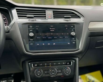 Фольксваген Тігуан, об'ємом двигуна 2 л та пробігом 81 тис. км за 21300 $, фото 15 на Automoto.ua