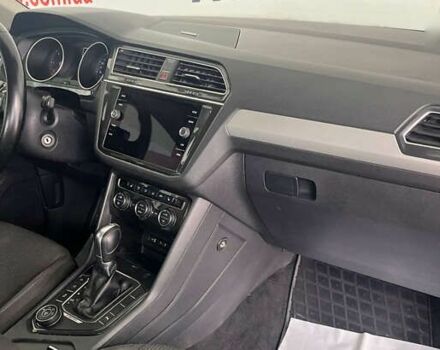 Фольксваген Тигуан, объемом двигателя 2 л и пробегом 205 тыс. км за 21950 $, фото 9 на Automoto.ua