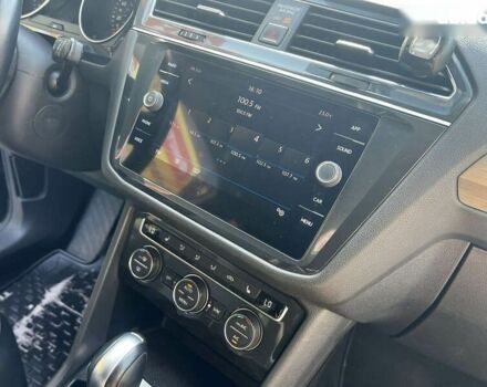 Фольксваген Тігуан, об'ємом двигуна 2 л та пробігом 190 тис. км за 17500 $, фото 19 на Automoto.ua