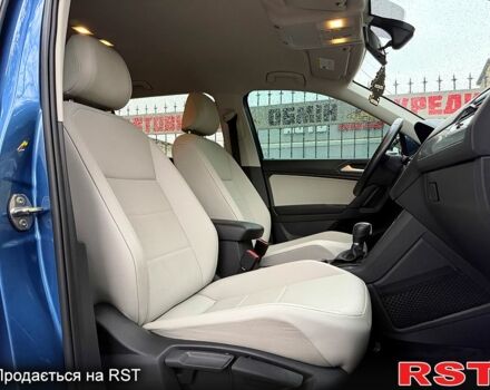 Фольксваген Тігуан, об'ємом двигуна 2 л та пробігом 103 тис. км за 18999 $, фото 11 на Automoto.ua