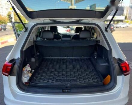 Фольксваген Тігуан, об'ємом двигуна 2 л та пробігом 64 тис. км за 17900 $, фото 19 на Automoto.ua