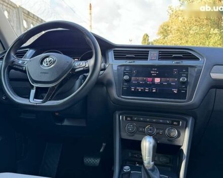 Фольксваген Тігуан, об'ємом двигуна 2 л та пробігом 147 тис. км за 19200 $, фото 18 на Automoto.ua