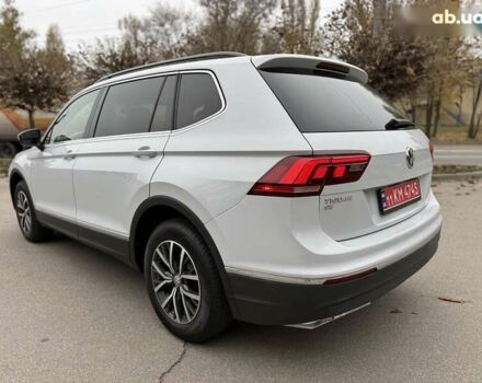 Фольксваген Тигуан, объемом двигателя 2 л и пробегом 72 тыс. км за 19300 $, фото 8 на Automoto.ua