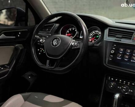 Фольксваген Тигуан, объемом двигателя 2 л и пробегом 225 тыс. км за 15500 $, фото 12 на Automoto.ua