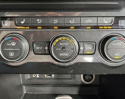 Фольксваген Тигуан, объемом двигателя 2 л и пробегом 205 тыс. км за 21950 $, фото 15 на Automoto.ua