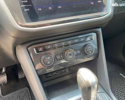 Фольксваген Тигуан, объемом двигателя 2 л и пробегом 202 тыс. км за 17900 $, фото 16 на Automoto.ua