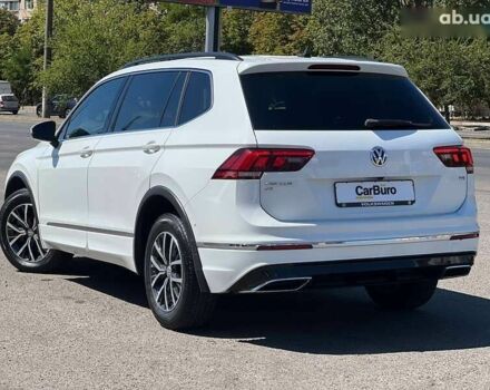 Фольксваген Тігуан, об'ємом двигуна 2 л та пробігом 64 тис. км за 17900 $, фото 9 на Automoto.ua