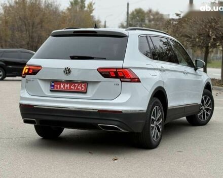Фольксваген Тигуан, объемом двигателя 2 л и пробегом 72 тыс. км за 19300 $, фото 5 на Automoto.ua