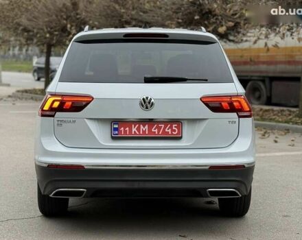 Фольксваген Тигуан, объемом двигателя 2 л и пробегом 72 тыс. км за 19300 $, фото 10 на Automoto.ua