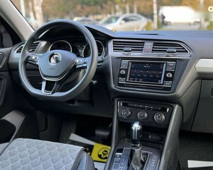 Фольксваген Тигуан, объемом двигателя 2 л и пробегом 190 тыс. км за 17700 $, фото 16 на Automoto.ua