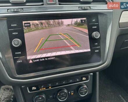 Фольксваген Тигуан, объемом двигателя 2 л и пробегом 128 тыс. км за 18700 $, фото 17 на Automoto.ua