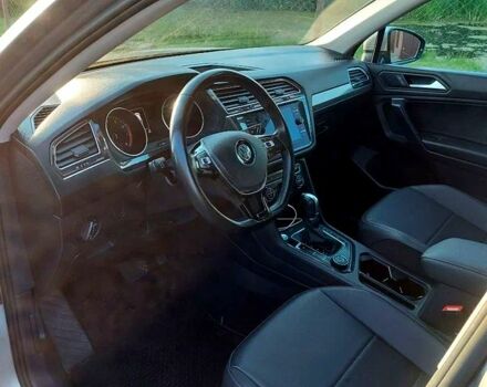 Фольксваген Тигуан, объемом двигателя 2 л и пробегом 55 тыс. км за 16500 $, фото 4 на Automoto.ua