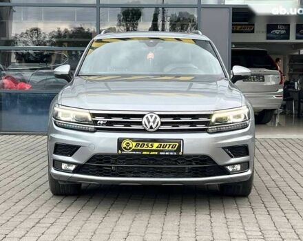 Фольксваген Тигуан, объемом двигателя 2 л и пробегом 40 тыс. км за 28200 $, фото 1 на Automoto.ua