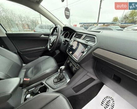 Фольксваген Тигуан, объемом двигателя 2 л и пробегом 171 тыс. км за 16100 $, фото 18 на Automoto.ua