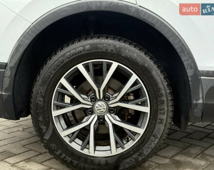 Фольксваген Тигуан, объемом двигателя 2 л и пробегом 171 тыс. км за 16100 $, фото 6 на Automoto.ua