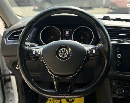 Фольксваген Тигуан, объемом двигателя 2 л и пробегом 123 тыс. км за 21800 $, фото 13 на Automoto.ua