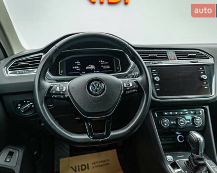 Фольксваген Тигуан, объемом двигателя 2 л и пробегом 56 тыс. км за 31844 $, фото 13 на Automoto.ua