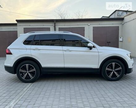 Фольксваген Тигуан, объемом двигателя 1.98 л и пробегом 146 тыс. км за 28700 $, фото 11 на Automoto.ua