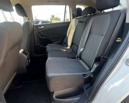 Фольксваген Тігуан, об'ємом двигуна 2 л та пробігом 163 тис. км за 15990 $, фото 14 на Automoto.ua