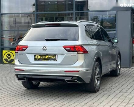 Фольксваген Тигуан, объемом двигателя 2 л и пробегом 40 тыс. км за 28200 $, фото 6 на Automoto.ua