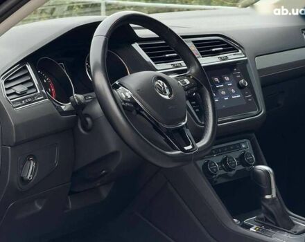 Фольксваген Тігуан, об'ємом двигуна 2 л та пробігом 117 тис. км за 19650 $, фото 24 на Automoto.ua