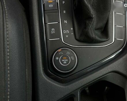 Фольксваген Тигуан, объемом двигателя 2 л и пробегом 42 тыс. км за 21300 $, фото 17 на Automoto.ua