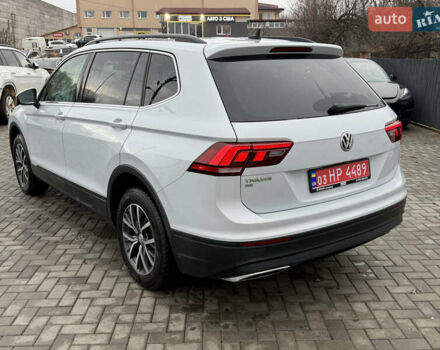 Фольксваген Тигуан, объемом двигателя 2 л и пробегом 171 тыс. км за 16100 $, фото 2 на Automoto.ua
