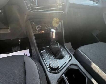 Фольксваген Тігуан, об'ємом двигуна 2 л та пробігом 163 тис. км за 15990 $, фото 17 на Automoto.ua