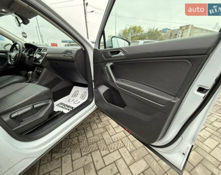 Фольксваген Тигуан, объемом двигателя 2 л и пробегом 171 тыс. км за 16100 $, фото 19 на Automoto.ua