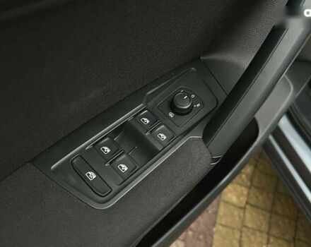 Фольксваген Тигуан, объемом двигателя 2 л и пробегом 53 тыс. км за 19650 $, фото 17 на Automoto.ua